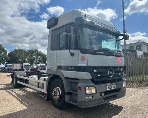 2008 MERCEDES ACTROS 1836L