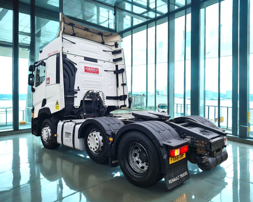 Rear View – Renault T 460