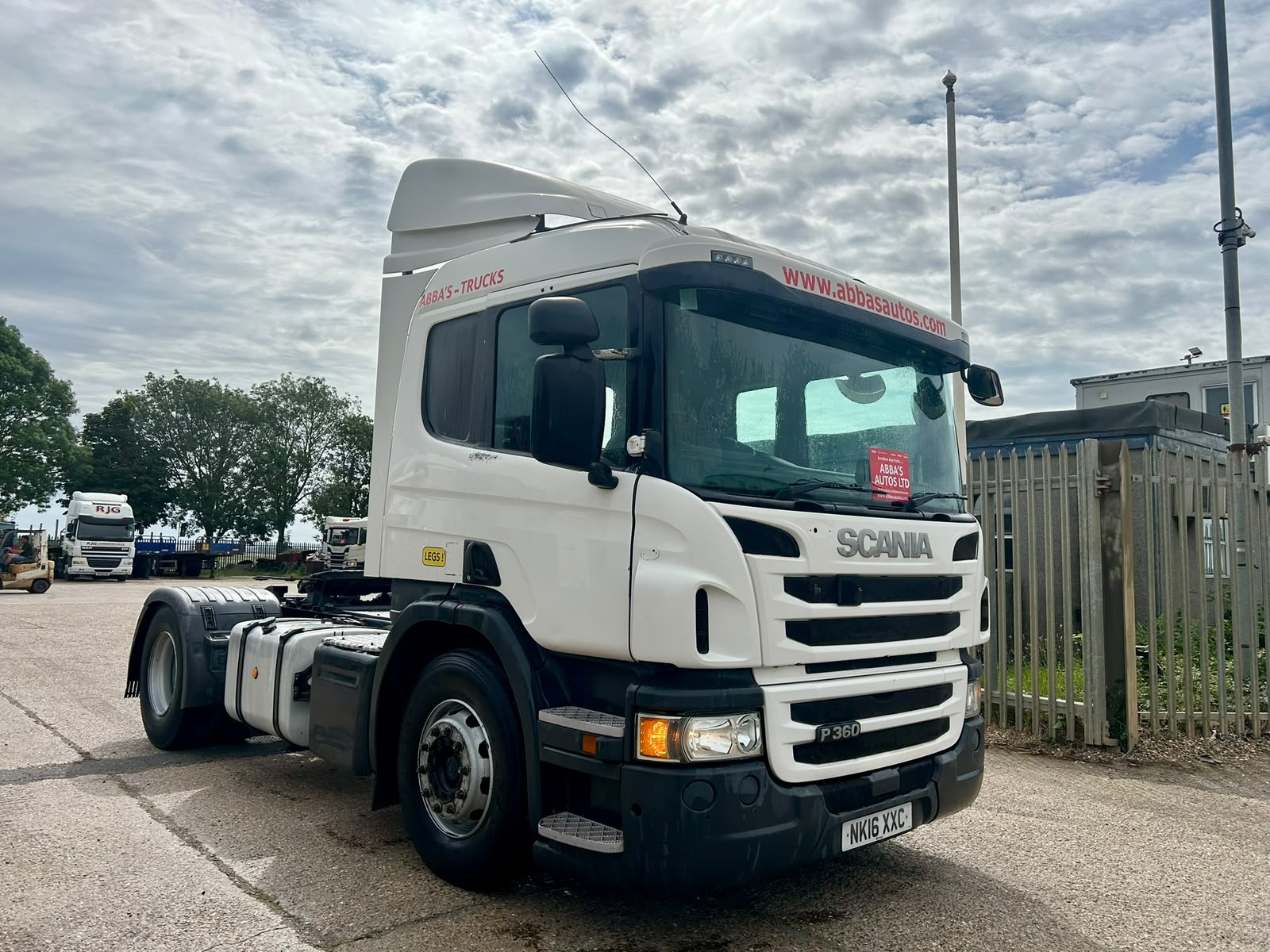 2016 SCANIA P360